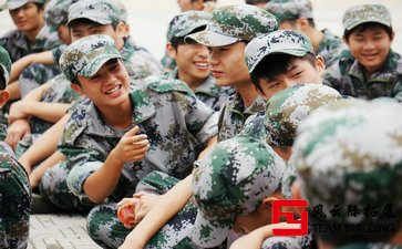 我為什么這么討厭“軍訓式”的團建！