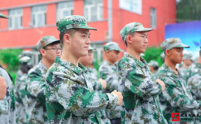 北京周邊軍事化團建拓展活動