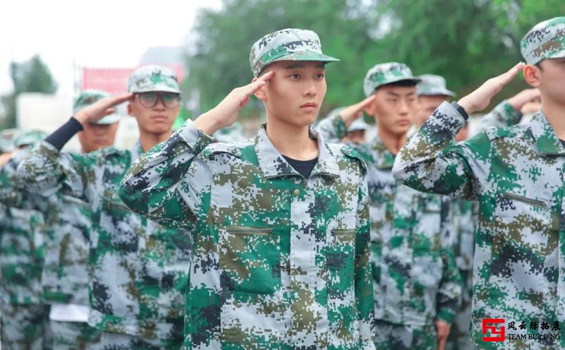 北京周邊軍事化團建拓展活動