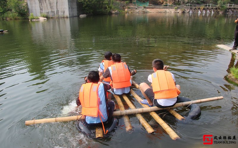 公司團建拓展訓練之十渡之旅及點評